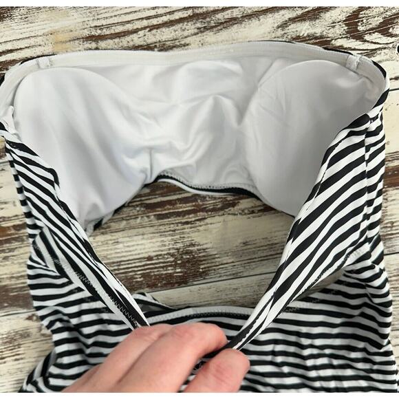 Cup She Swimsuit Womens Large Strapless Black White Striped One-piece Monokini - Picture 3 of 7